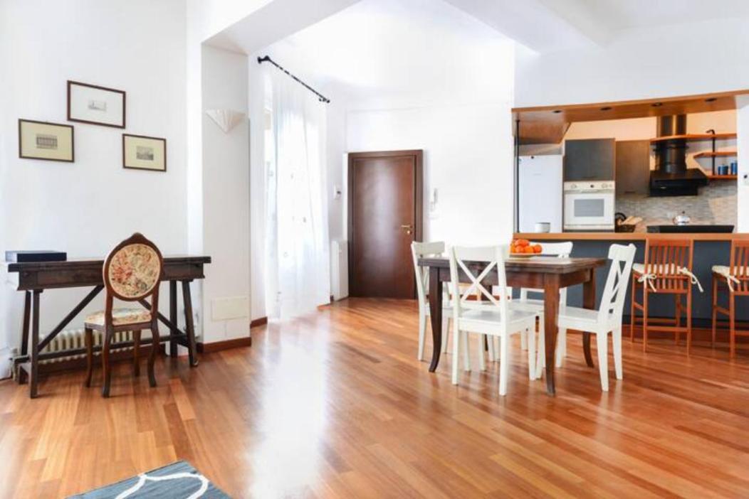 Pagano & Cenacolo Bright Apartment 米兰 外观 照片